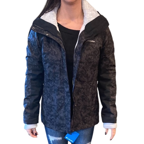 Columbia 2 in 1 Interchangeable Jacket - Picture 2 of 15
